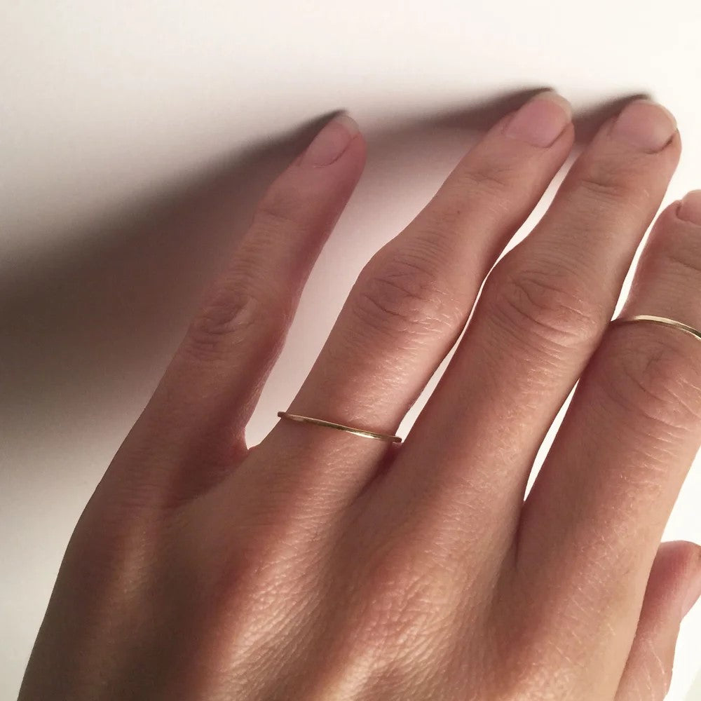 Fine Shimmer Beat Ring