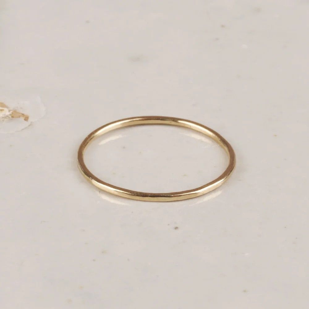 Fine Shimmer Beat Ring