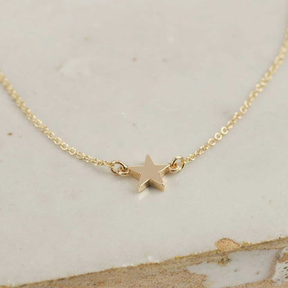 18ct solid gold star necklace gift idea
